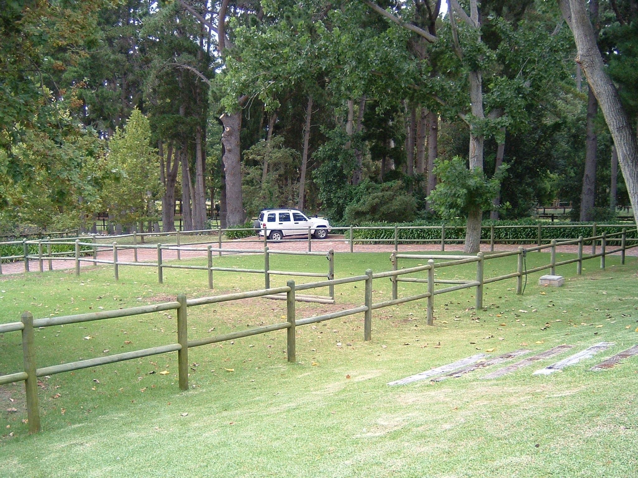 timber%20paddock%20fence